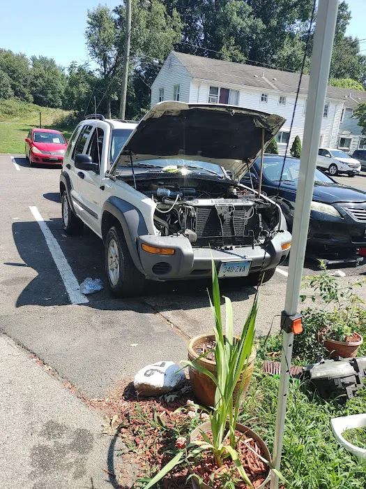George's Auto Parts 4
