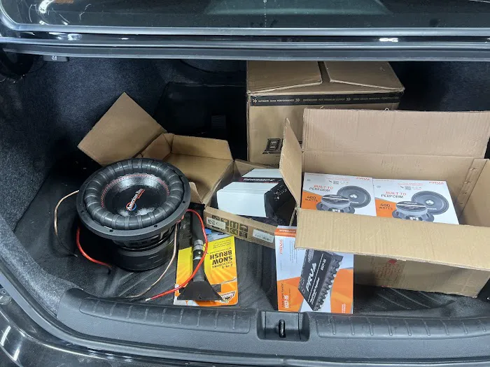 🔥VIP Auto sound & window tinting 🔥 3