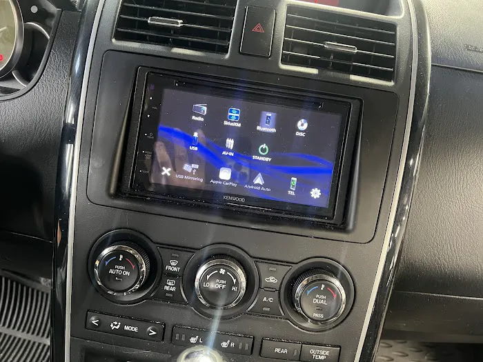 🔥VIP Auto sound & window tinting 🔥 0