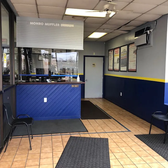 Monro Auto Service and Tire Centers 5
