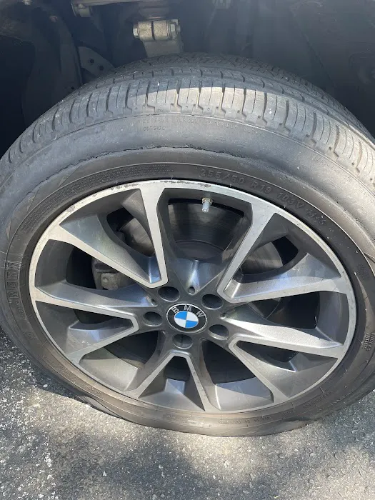 Monro Auto Service and Tire Centers 1