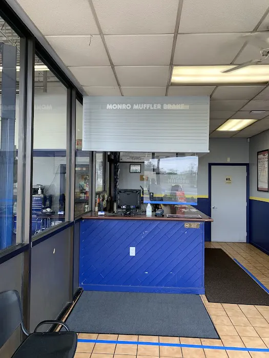 Monro Auto Service and Tire Centers 6