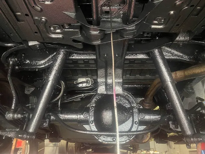 Robinson's Auto & Tire Shop LLC & undercoating 2