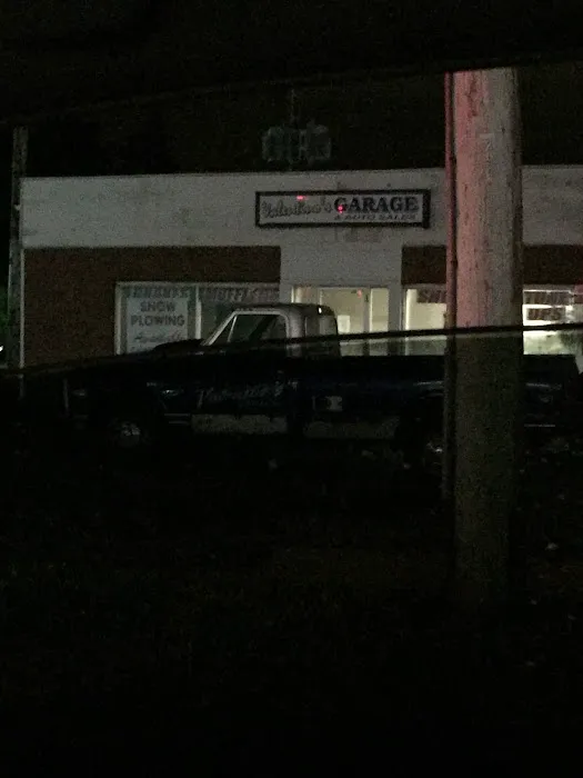 Valentino's Garage 0