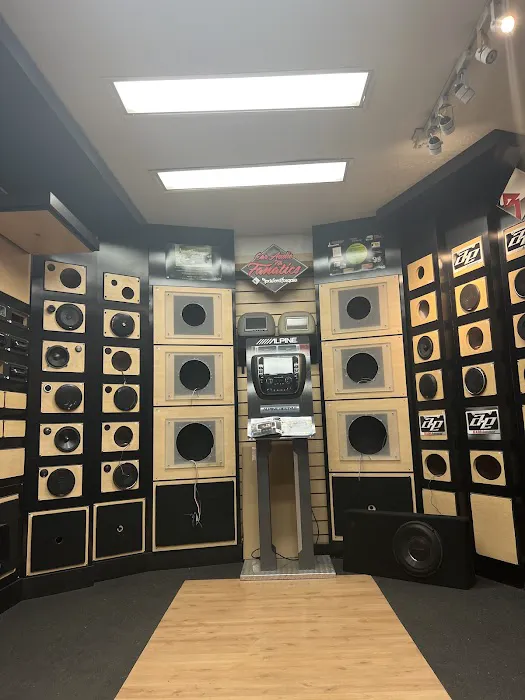 Al & Ed's Autosound 6