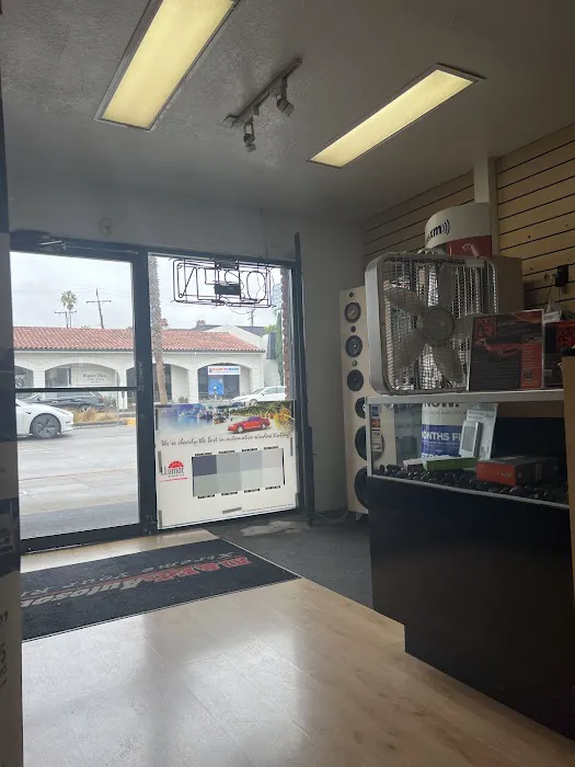 Al & Ed's Autosound 4