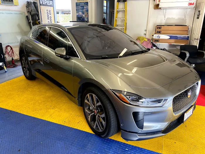 Auto Glass Services In SM 5