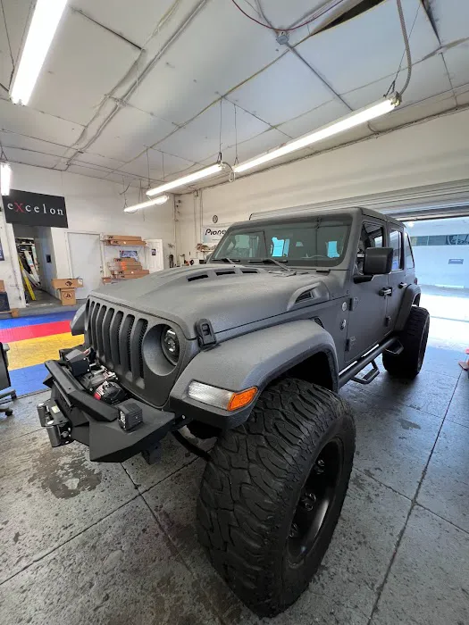 Santa Monica Car Sound & Window Tinting 3