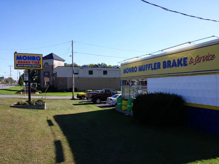 Monro Auto Service and Tire Centers 8