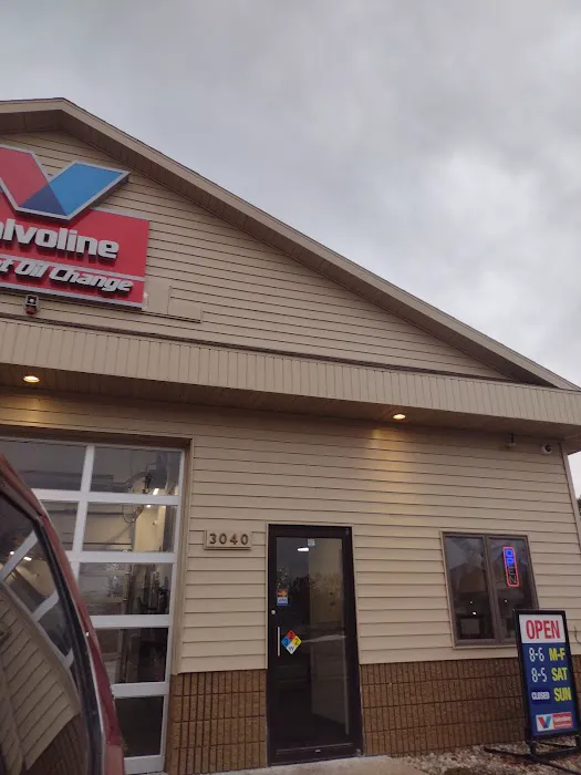 Valvoline Instant Oil Change 3