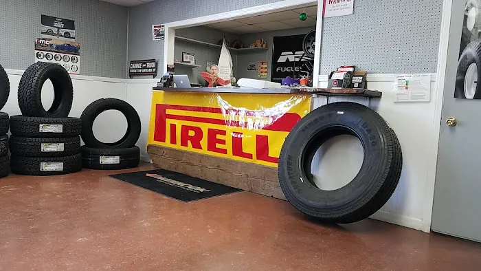 Flatso's Tire Shop 8