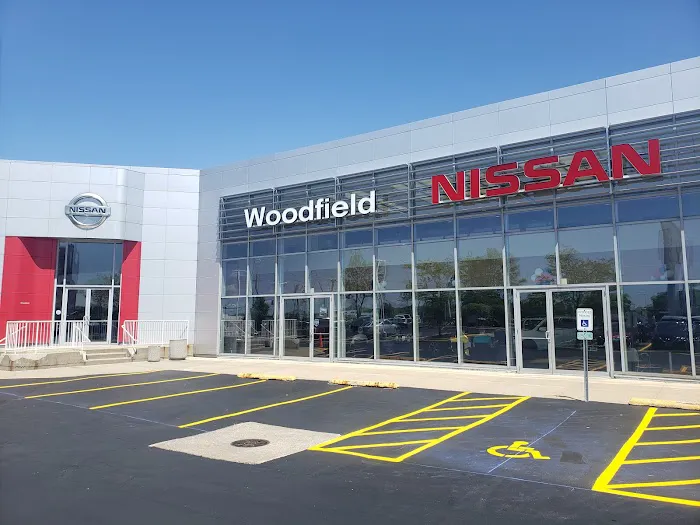 Woodfield Nissan Collision Center 0