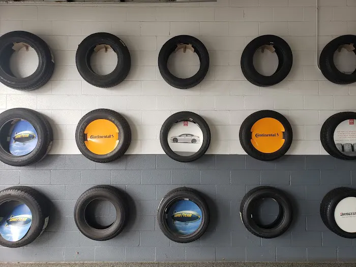 Woodfield Nissan Parts Center 1