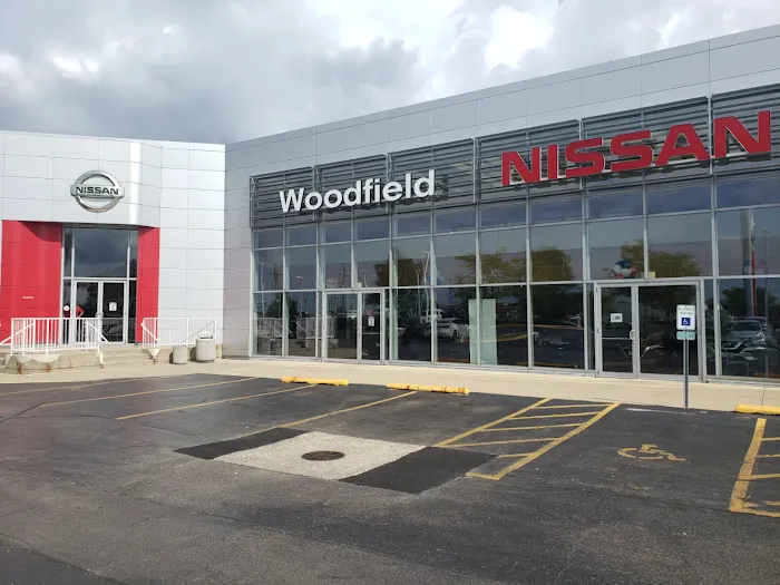 Woodfield Nissan Parts Center 4