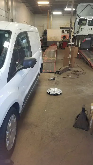 Pomp's Tire Service 6