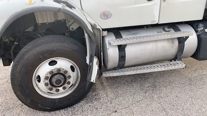 Roback's Truck & Auto, Inc. 3