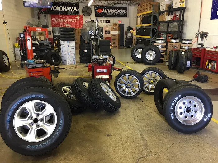 Tire Service 8