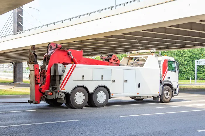 Martin Mobile Truck Repair 24H 0