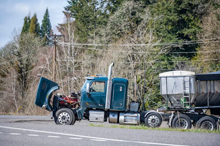 Martin Mobile Truck Repair 24H 1