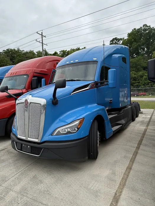 Hampshire Truck Center (HTC) 6