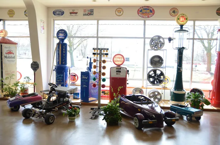 Getz's Auto Body & Collision Repair 9