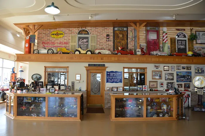 Getz's Auto Body & Collision Repair 4