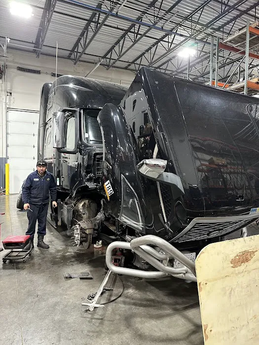 Pride Truck Center 6