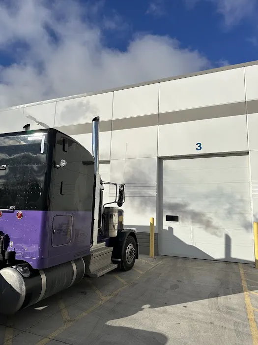 Pride Truck Center 8