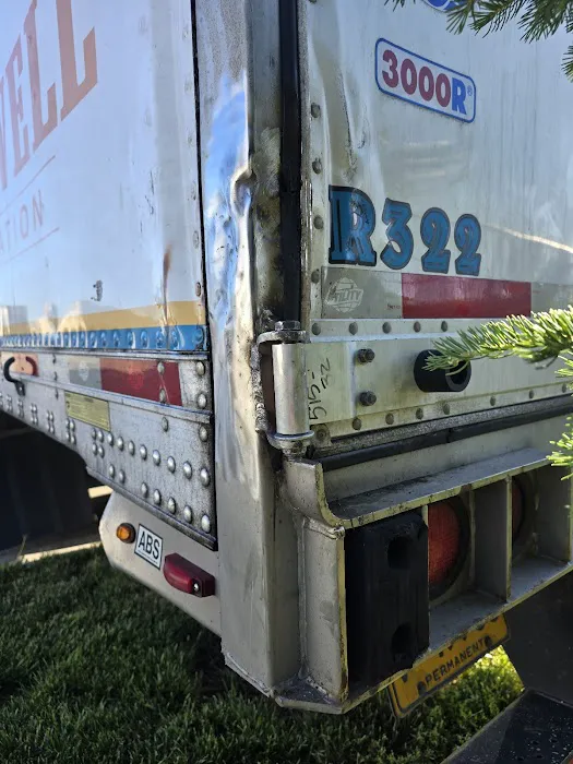Pride Truck Center 7