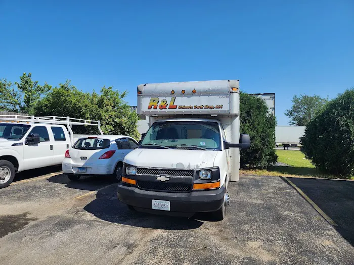 R & L Ultimate Truck Shop 6