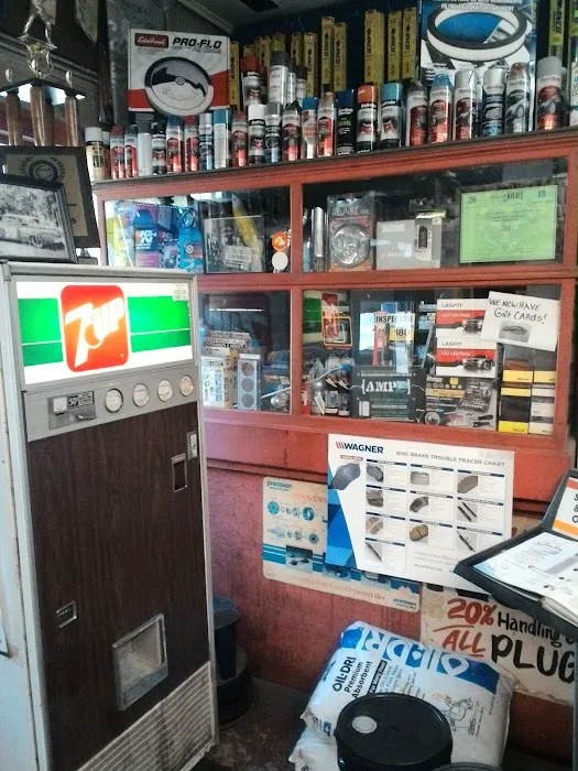 Collins St Auto Parts Co., Inc. 5