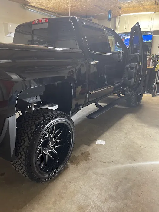 Walt’s Automotive 2