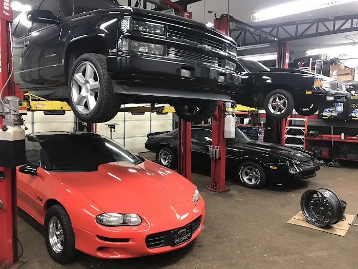Walt’s Automotive 4