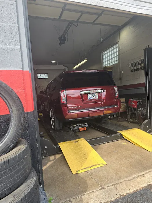 Walt’s Automotive 9