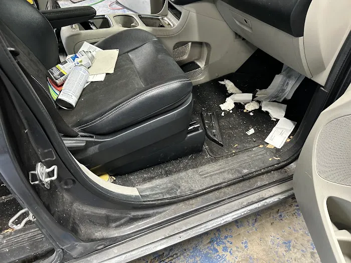 FAVA AUTO BODY LLC 2