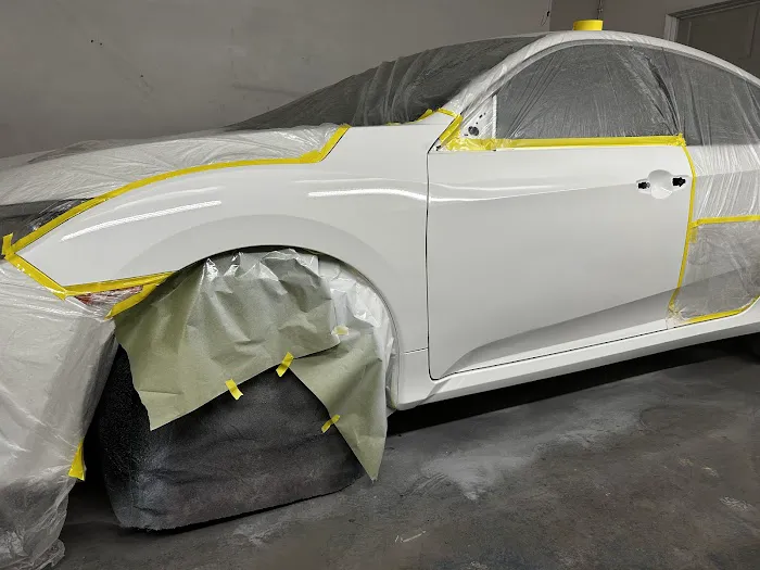 FAVA AUTO BODY LLC 3