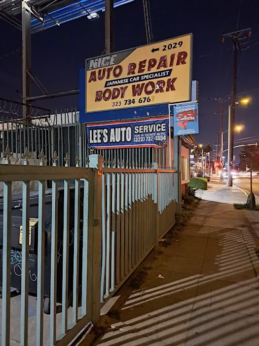 Lee's Auto Service 0