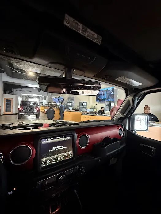 Los Angeles Chrysler Dodge Jeep Ram Service Center 2