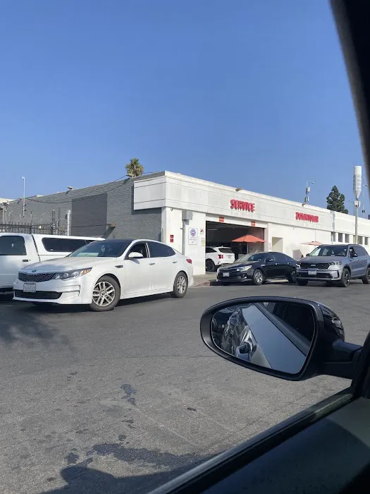 Kia Downtown Los Angeles Service 8