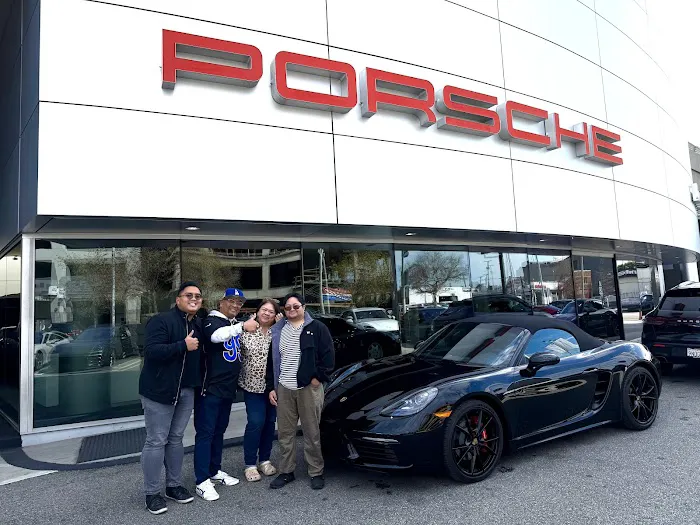 Porsche Downtown LA Service 1