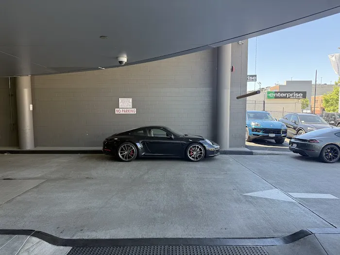 Porsche Downtown LA Service 9