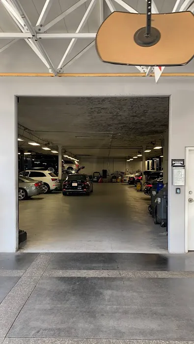 Audi Downtown LA Service Center 3