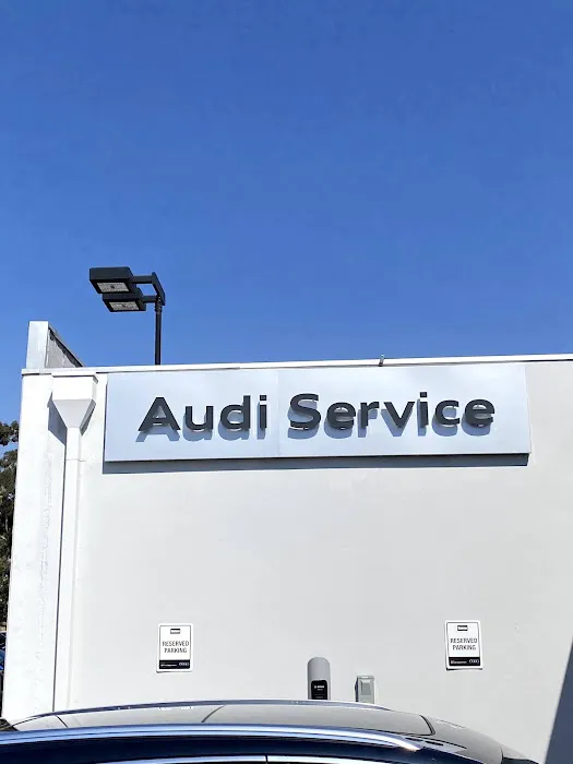 Audi Downtown LA Service Center 4