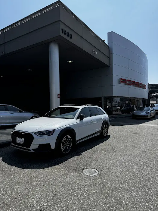 Audi Downtown LA Service Center 0