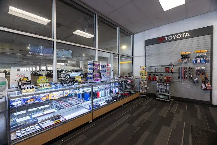 Toyota of Downtown L.A. Parts Center 0