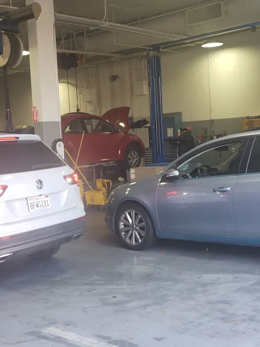 Volkswagen of Downtown LA Service Center 2