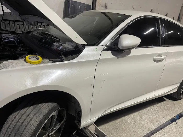A & N Auto Collision and Paint 9