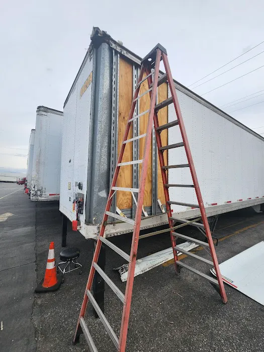 Apex Trailer Repair 1