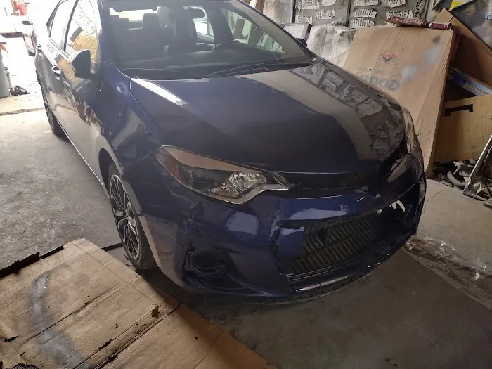 TONY'S BODY SHOP 1