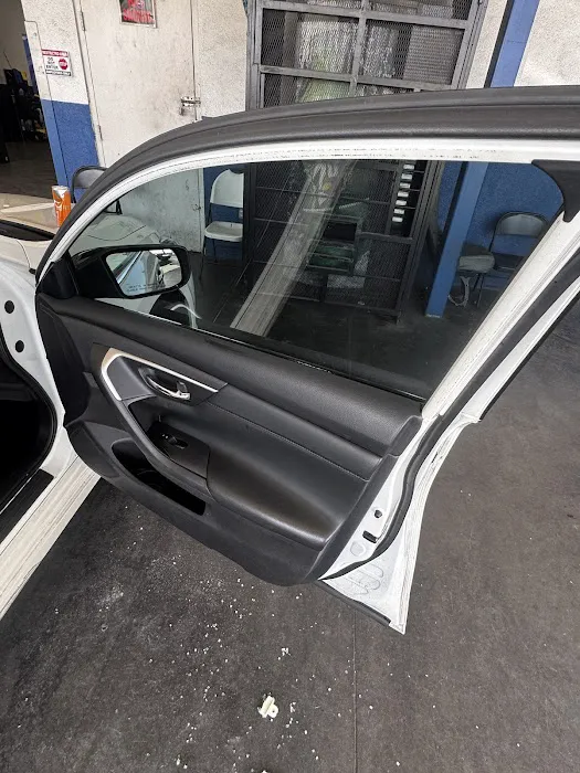Kings Auto Glass 1